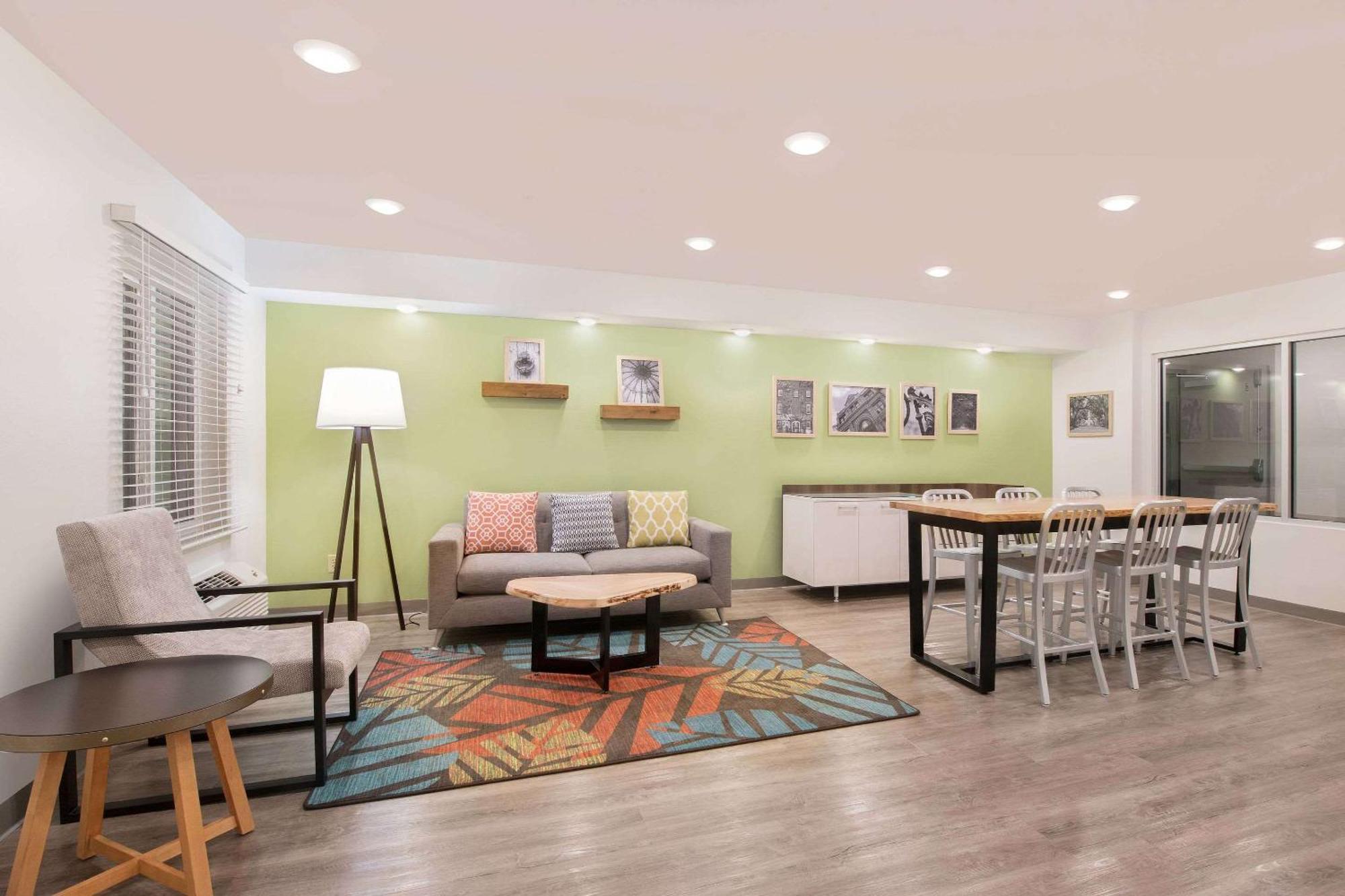 Woodspring Suites Savannah Pooler Eksteriør bilde